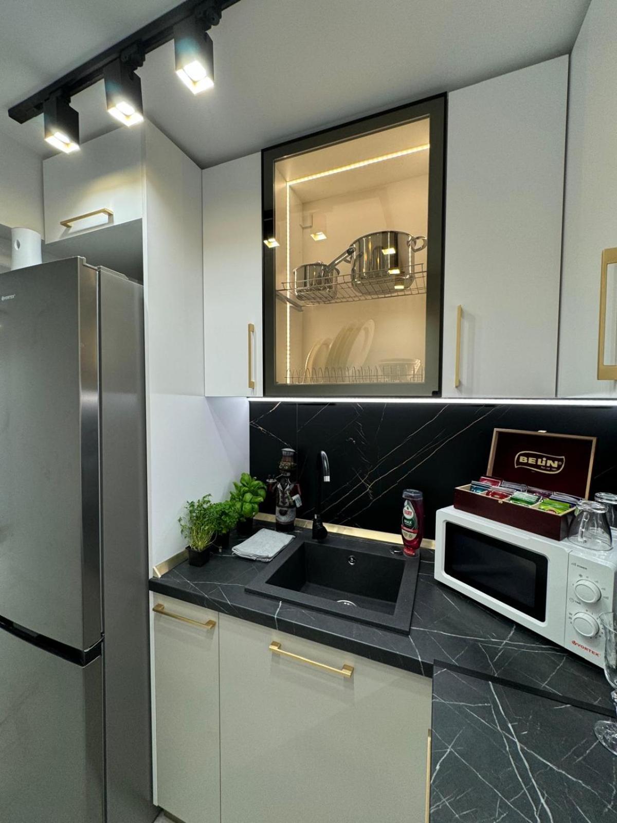 Iasi Ultra Central Apartment Self Check-In Exterior foto